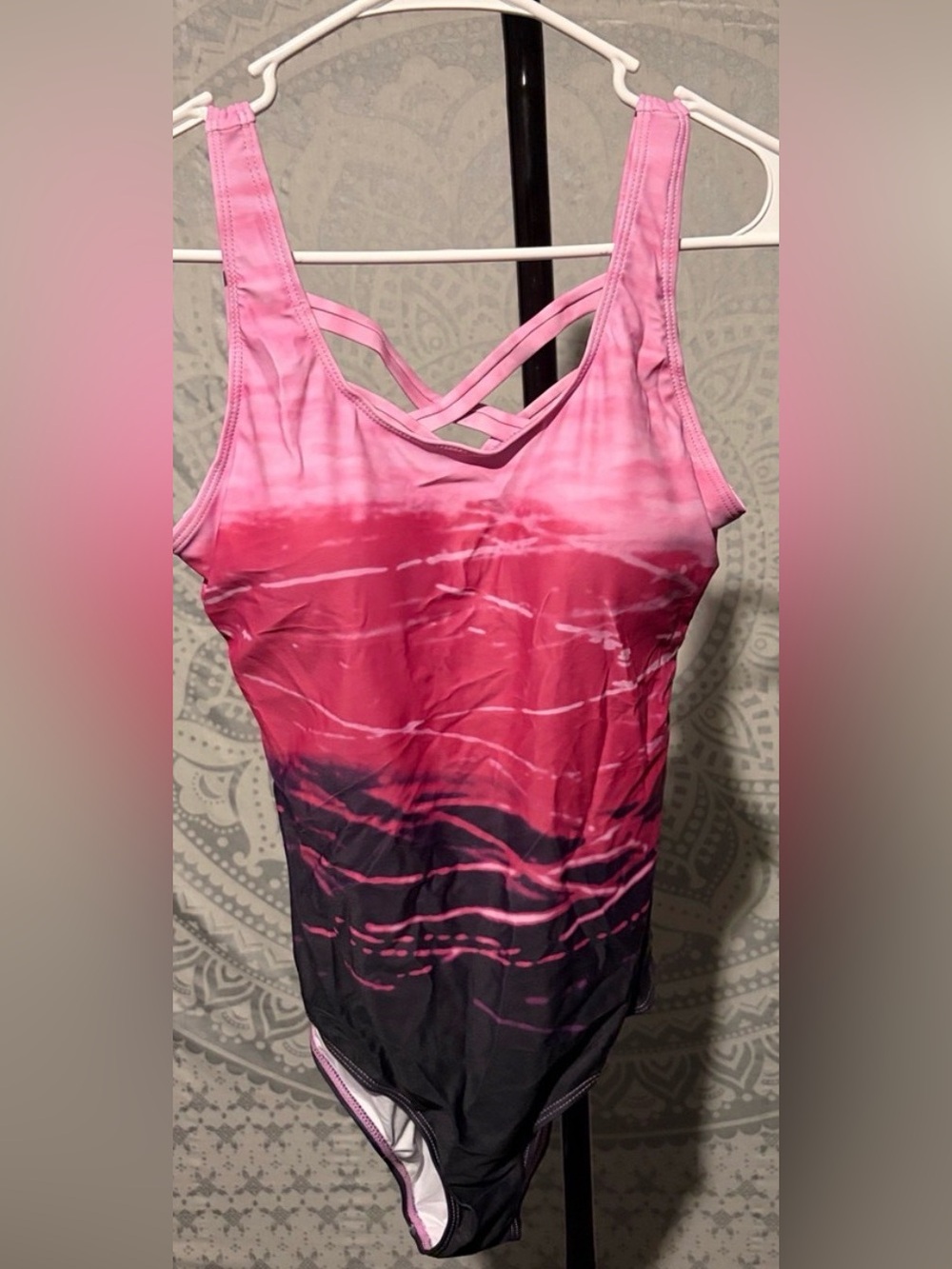 Pink & Black Ombre Criss Cross Back One Piece Swimsuit | Size L | NWOT